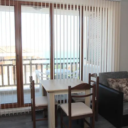 Guest Apartmens Salena
